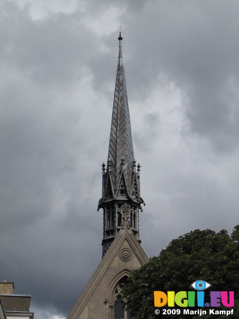 SX07833 Spire in Oxford against dark sky